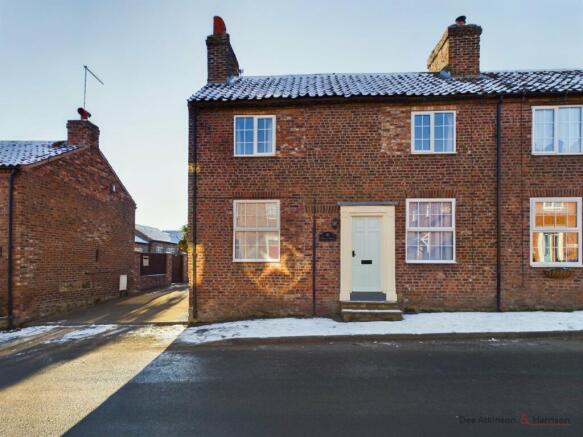 3 Bedroom Semi-Detached House - For Sale