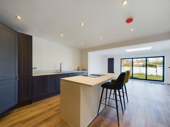 Kitchen/Diner/Living Area