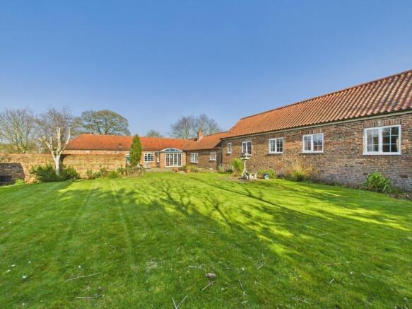 4 Bedroom Detached Barn Conversion- For Sale