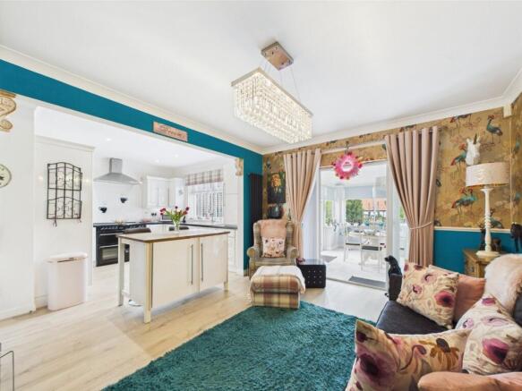 Kitchen/Dining/Lounge
