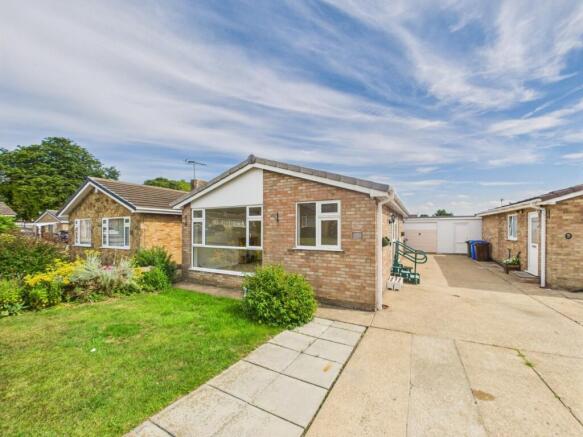 2 Bedroom Detached Bungalow - For Sale