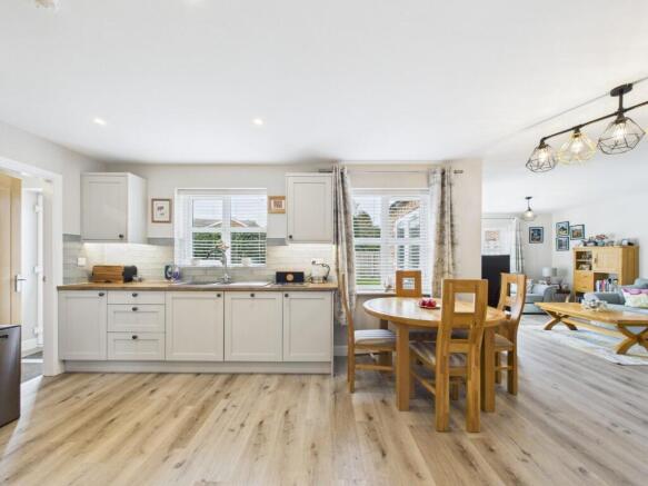 Kitchen/Diner/Lounge