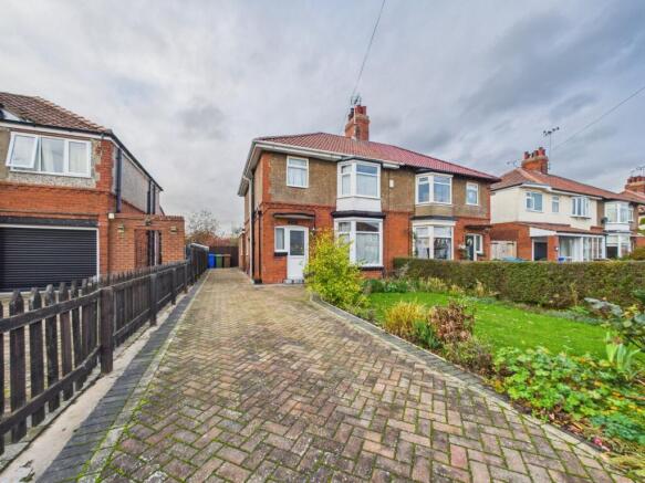 3 Bedroom Semi-Detached House - For Sale