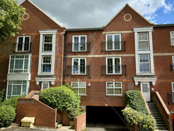 1 Bedroom Flat - Investment Opportunity