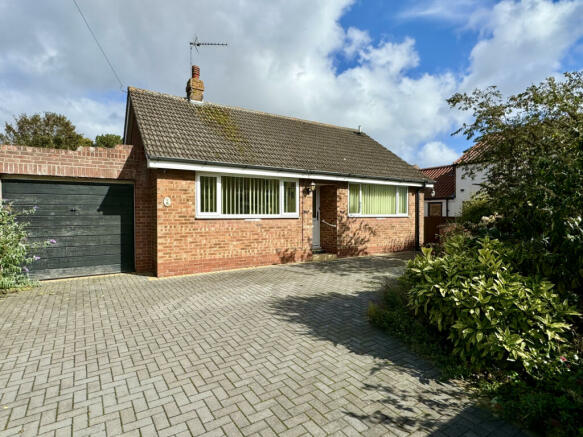 2 Bedroom Bungalow - detached for Sale