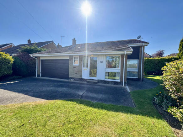 3 Bedroom Detached Property