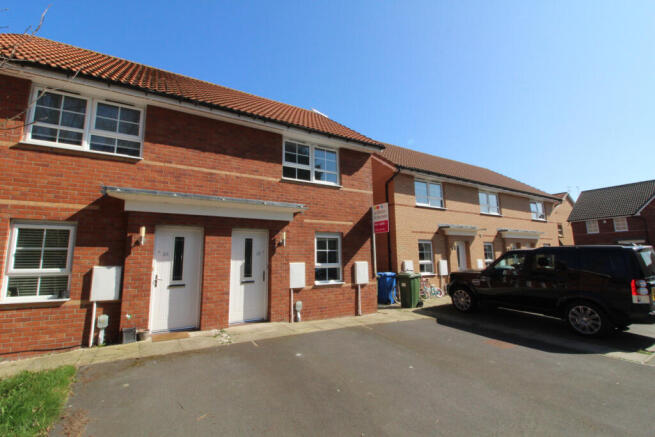 2 Bedroom House - semi-detached for Sale