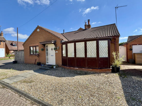 2 Bedroom Bungalow - detached for Sale