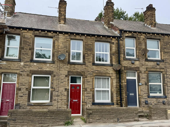 2 Bedroom Cottage - For Sale