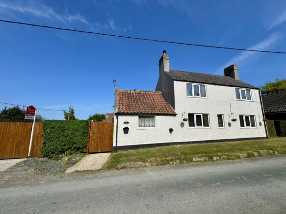 2 Bedroom Cottage - For Sale