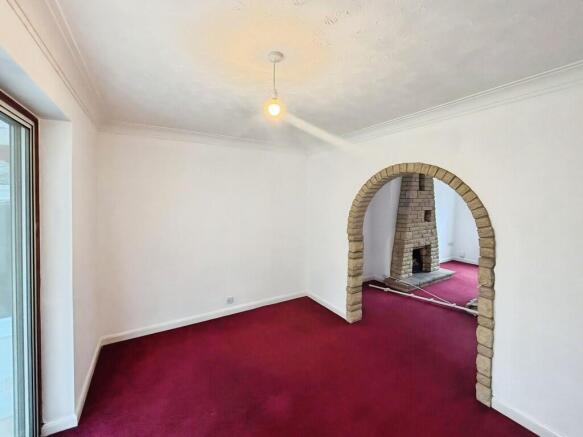 7e362aee-dining 2...