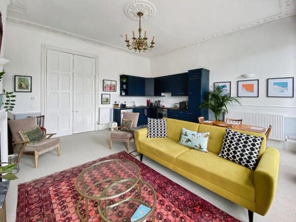Living Room/Kitchen