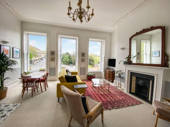 Living Room/Kitchen