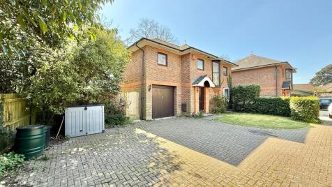 Marlborough Place, Lymington, SO41