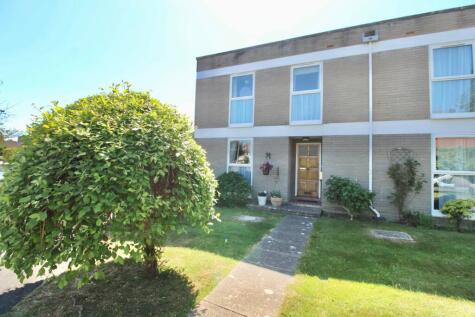 Kingston Park, Pennington, Lymington, SO41