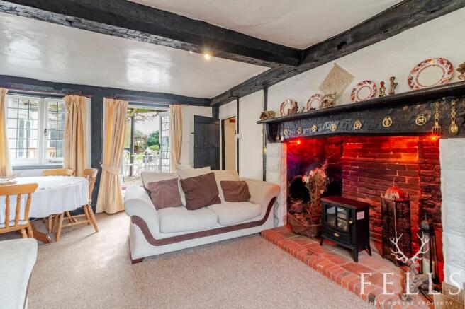 Little Thatch: Lounge / dining room