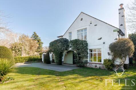 Salisbury Road, Ringwood, BH24