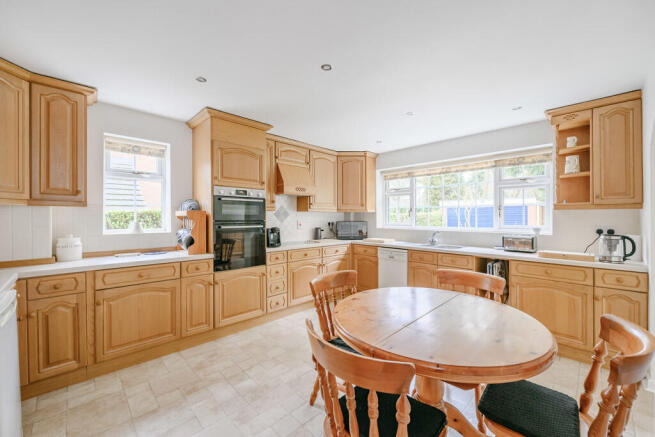 Kitchen 1