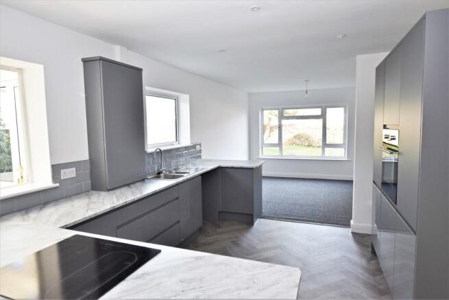 IMG_66944_44_orig...