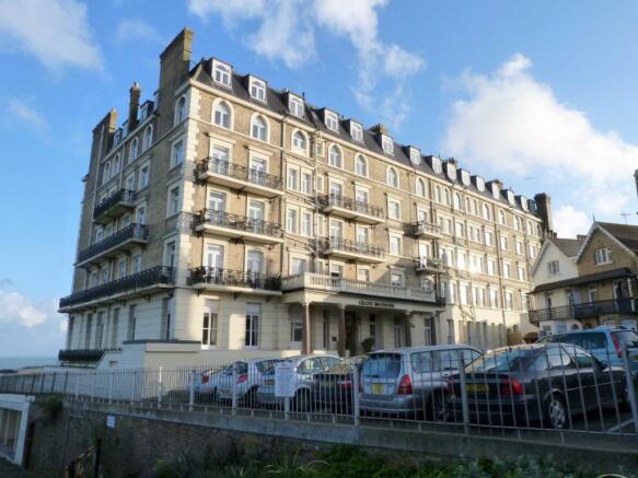 2 bedroom flat  for sale Broadstairs