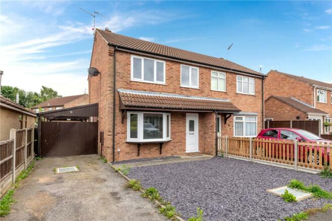 3 bedroom semi-detached house for sale in Ancaster Drive, Sleaford ...