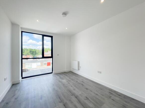 BEDROOM 2