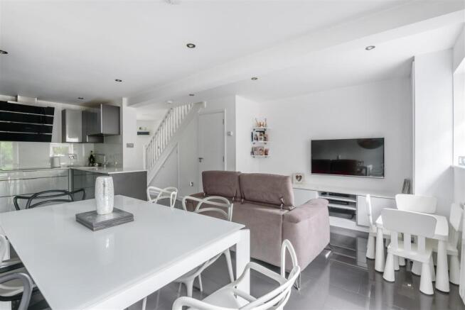 kitchen 2.jpeg