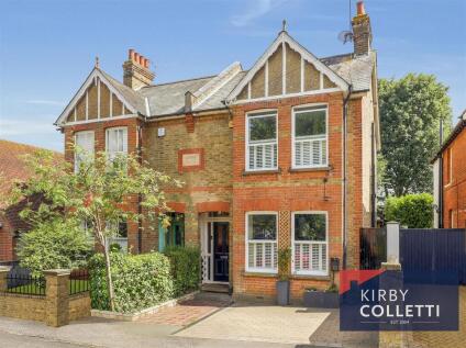 Briscoe Road, Hoddesdon