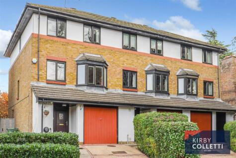 The Knowle, Hoddesdon