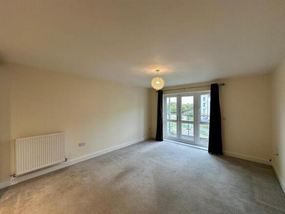 Open Plan Lounge/Dining Room