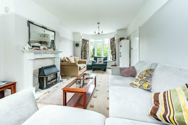 SITTING ROOM DINING ROOM & KITCHEN