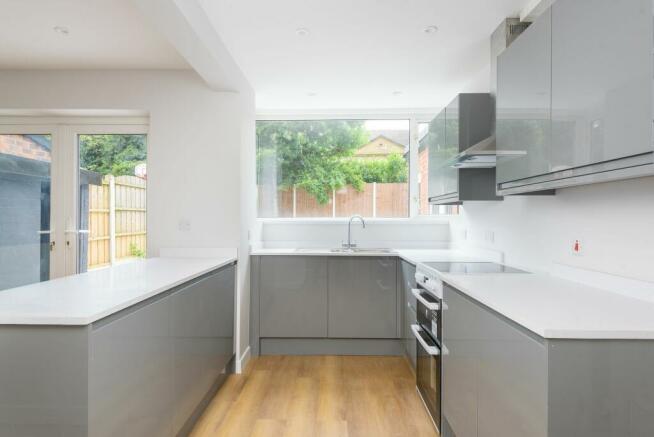 KITCHEN DINER AND SITTING ROOM