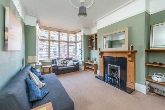 SITTING ROOM DINING ROOM AND KITCHEN