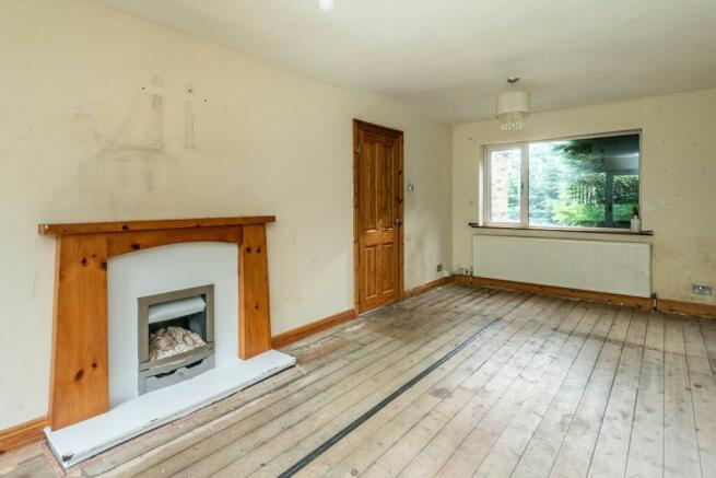 SITTING ROOM/DINING KITCHEN AND UTILITY