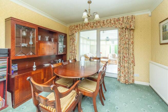 SITTING ROOM DINING ROOM AND KITCHEN