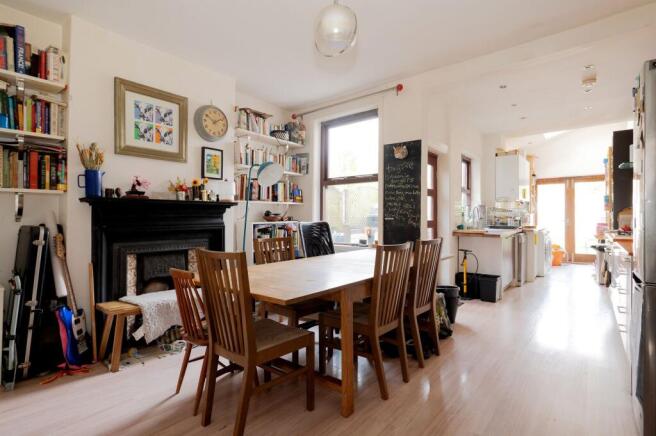 LIVING ROOM KITCHEN AND DINER