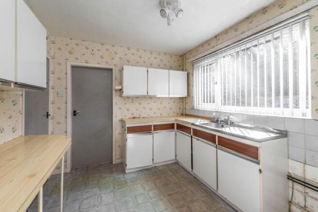 KITCHEN, LIVING ROOM AND DINING ROOM
