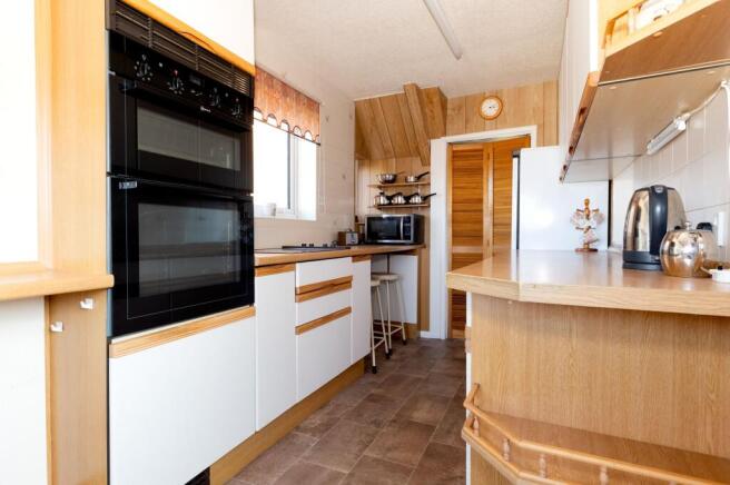 KITCHEN, LIVING ROOM AND DINING ROOM
