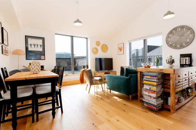 OPEN PLAN KITCHEN/DINER/LIVING ROOM