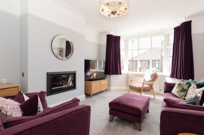 LOUNGE KITCHEN AND DINING ROOM