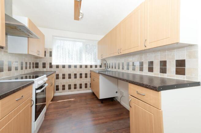 KITCHEN AND LOUNGE