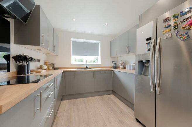 KITCHEN, LIVING ROOM AND DINER