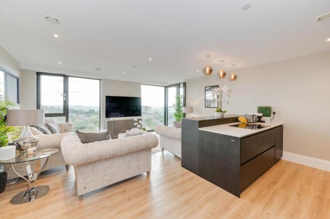 OPEN PLAN KITCHEN, DINER AND LIVING ROOM