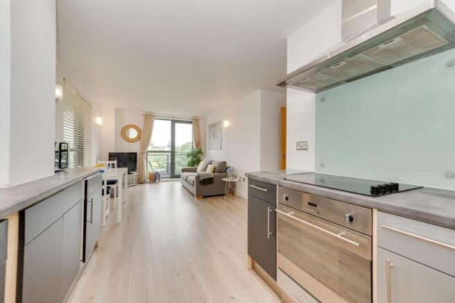 OPEN PLAN KITCHEN, LIVING ROOM AND DINER