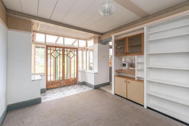 SITTING ROOM DINING ROOM AND KITCHEN