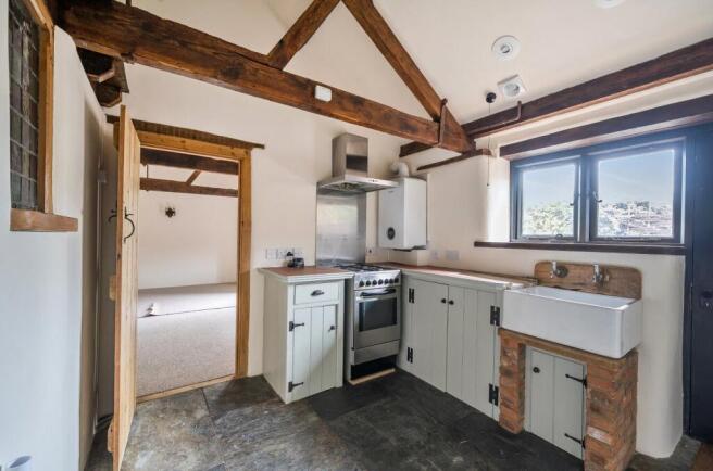 1365113-6-68f0f35...