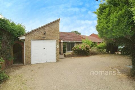 Heath Lane, Farnham, Surrey