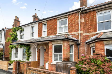 Hale Reeds, Farnham, Surrey