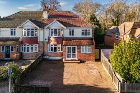 Barnehurst Road, Bexleyheath, Kent, DA7