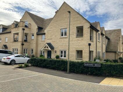 Barnard Mews, Burford, OX18